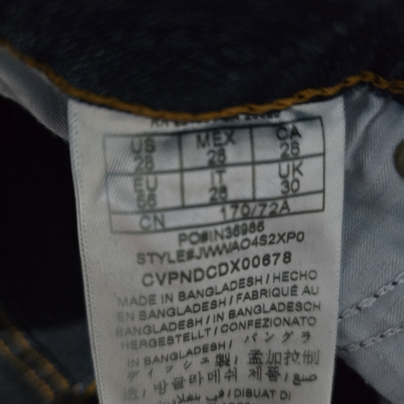 GUESS ♥︎ Mid Rise Skinny Jeans Women’s Size 28 Stretch Denim Dark Wash - Picture 11 of 11